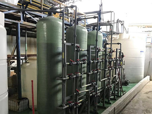 RO衡水反滲透設(shè)備預(yù)處理系統(tǒng)應(yīng)該如何維護？的圖片